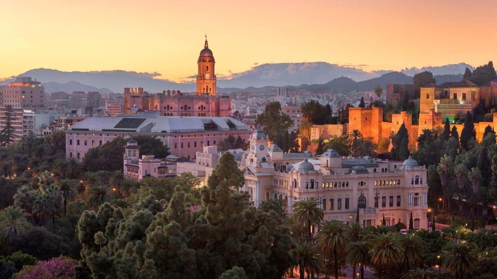 Lebre Malaga Centro Apartamento ภายนอก รูปภาพ