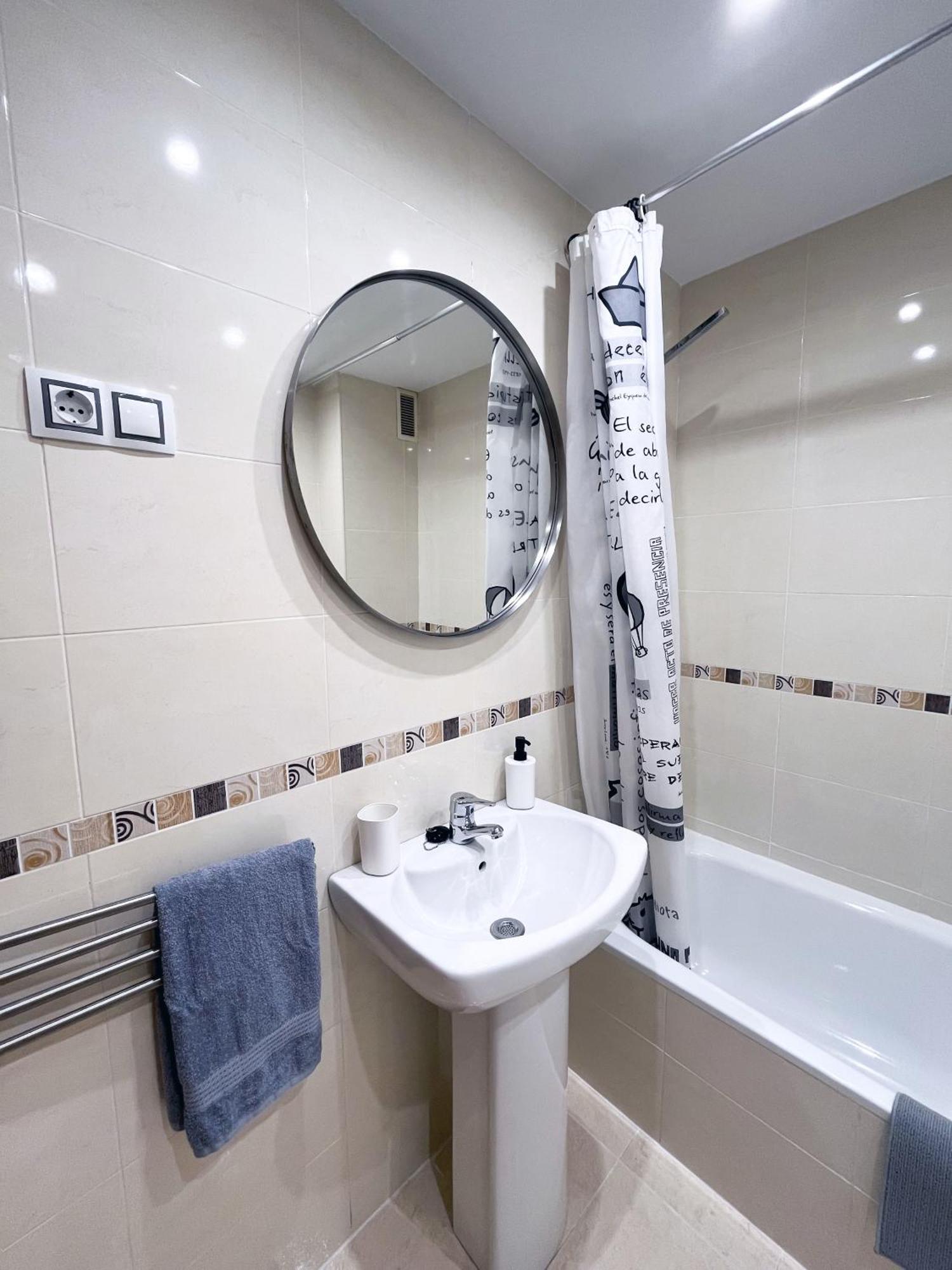Lebre Malaga Centro Apartamento ภายนอก รูปภาพ